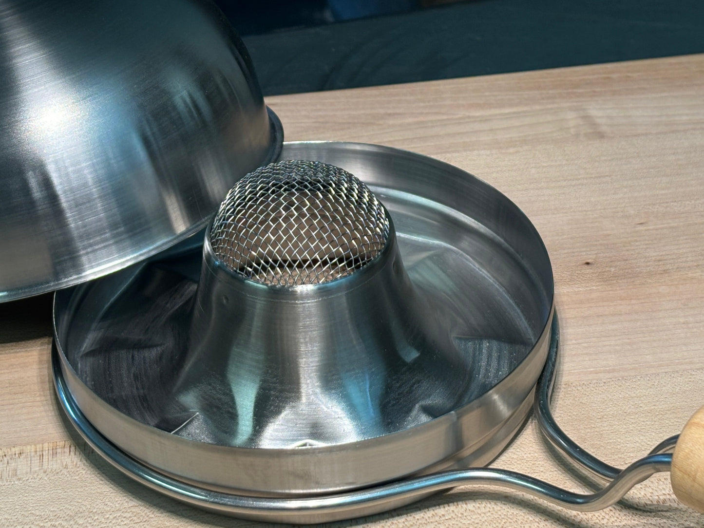 Cascabel - Handheld Home Coffee Roaster.